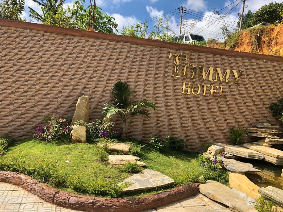 Khach San Tommy Hotel Da Lat Exterior foto