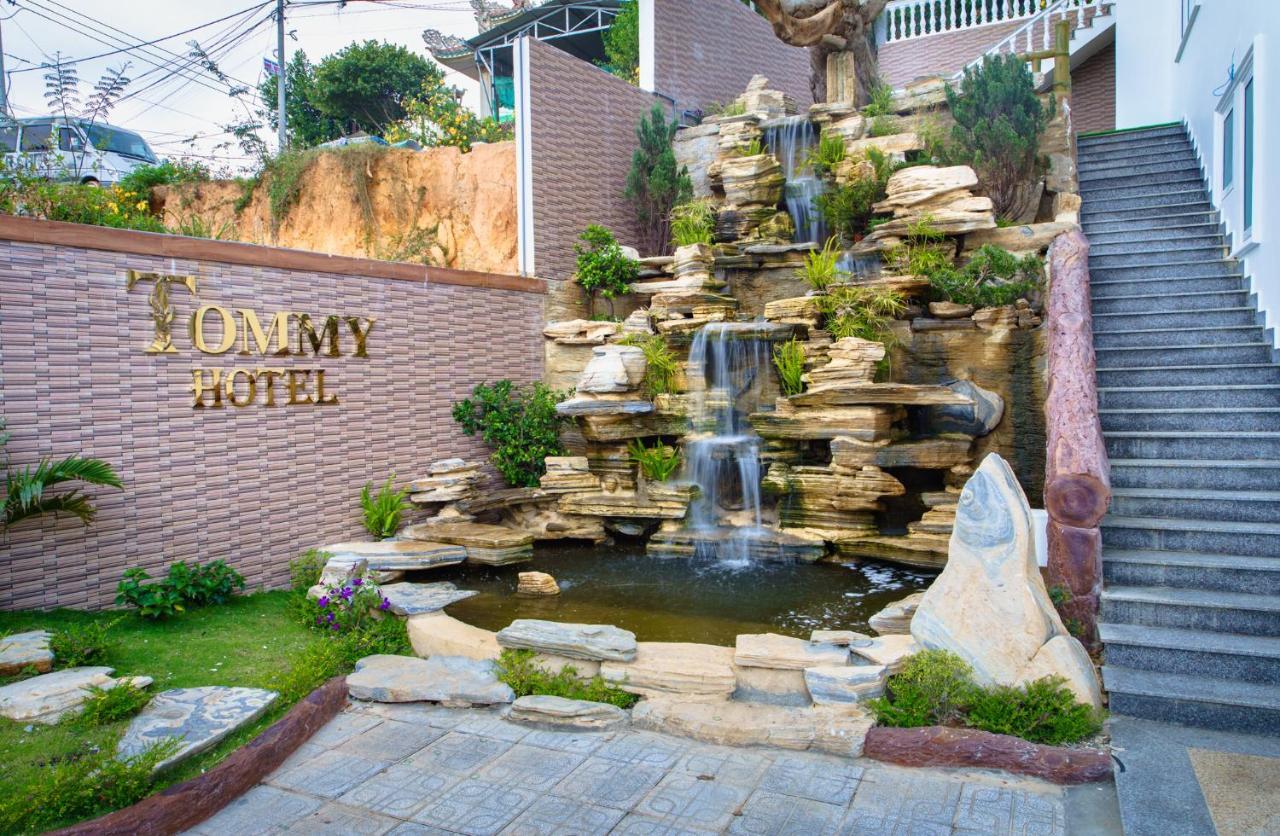 Khach San Tommy Hotel Da Lat Exterior foto